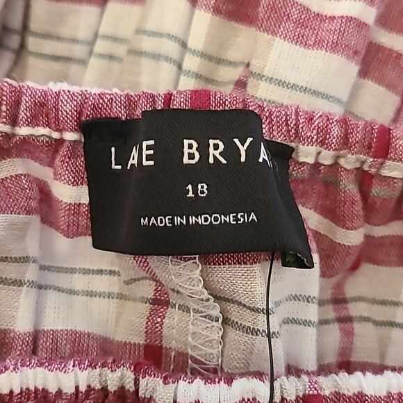 Fitted Square-Neck Peplum Top With Smocked Bodice Size 18W - Picture 8 of 10